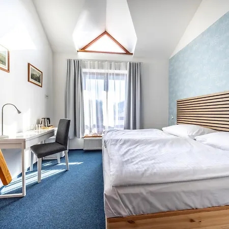 Marina Vltava 3* Nelahozeves